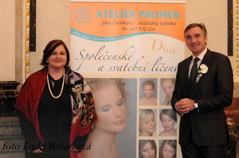 Svatební veletrh 2011 – Jitka Černíková u banneru