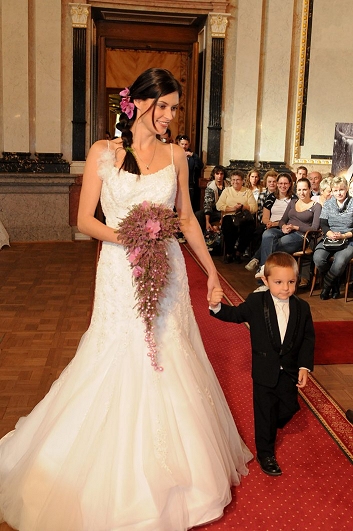 Svatební veletrh 2010 – nevěsta s chlapečkem